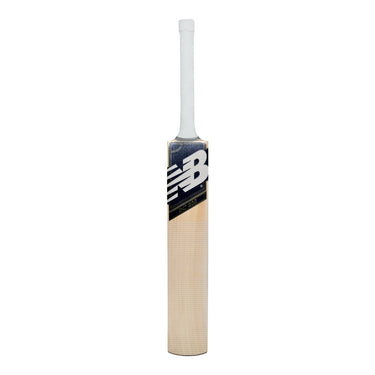 New Balance DC 200 Junior Cricket Bat - 2026