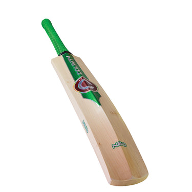 Hunts County Neo Style Junior Cricket Bat - 2027