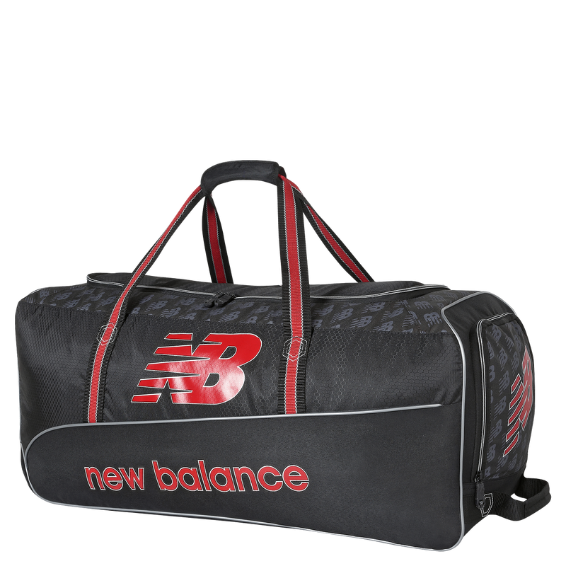 New Balance TC 560 Wheelie Cricket Bag