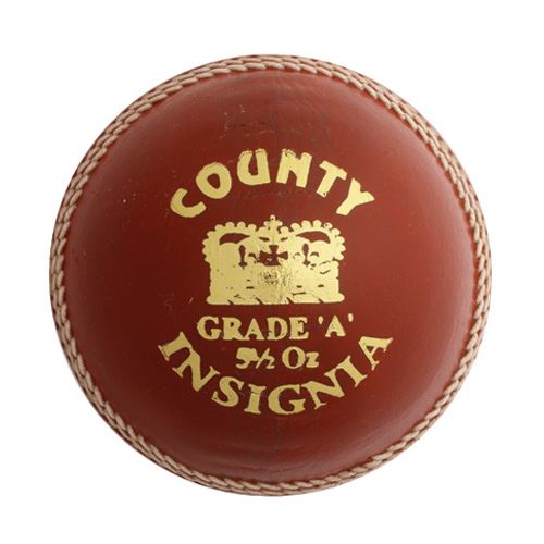 Hunts County Insignia Cricket Ball