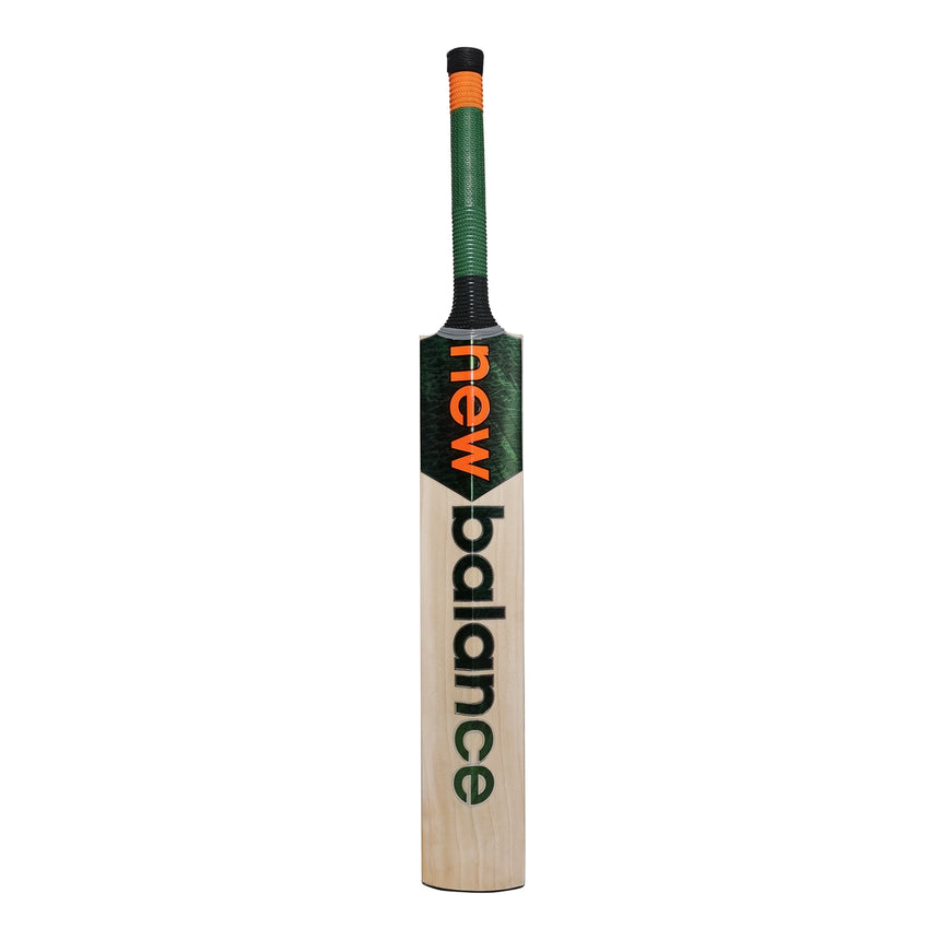 New Balance DC 580 Junior Cricket Bat - 2023