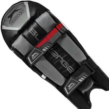 Slazenger Ultimate Wicket Keeping Pads
